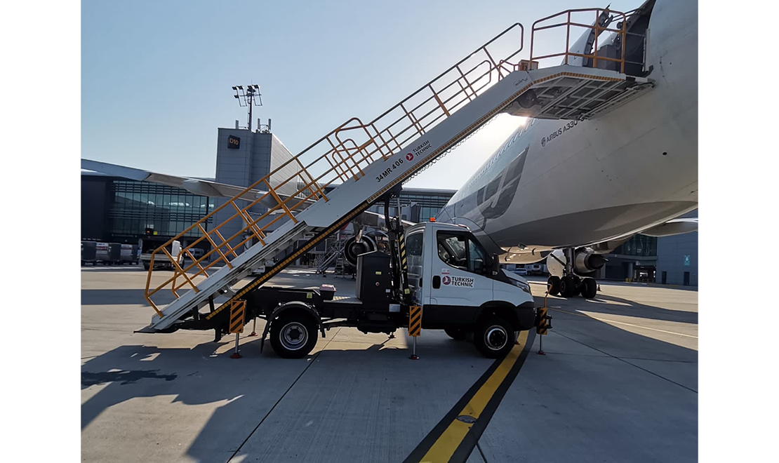 Passenger Stairs, All